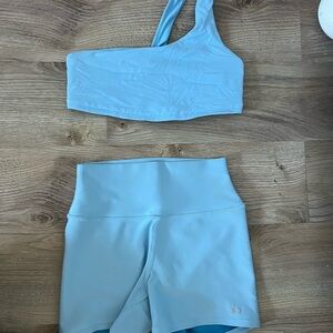 Alo powder blue workout set